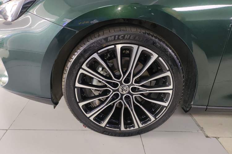 Used MG 7 2023 2.0T Automatic Hunter Luxury Edition Exterior 4