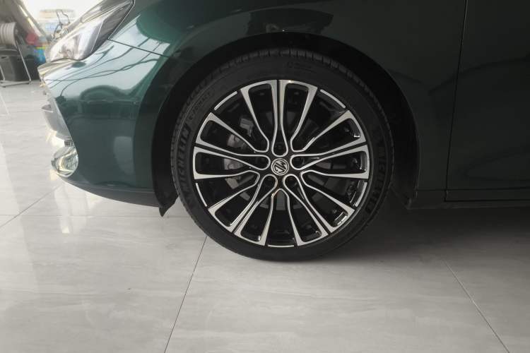 Used MG 7 2023 2.0T Automatic Hunter Luxury Edition Exterior 4