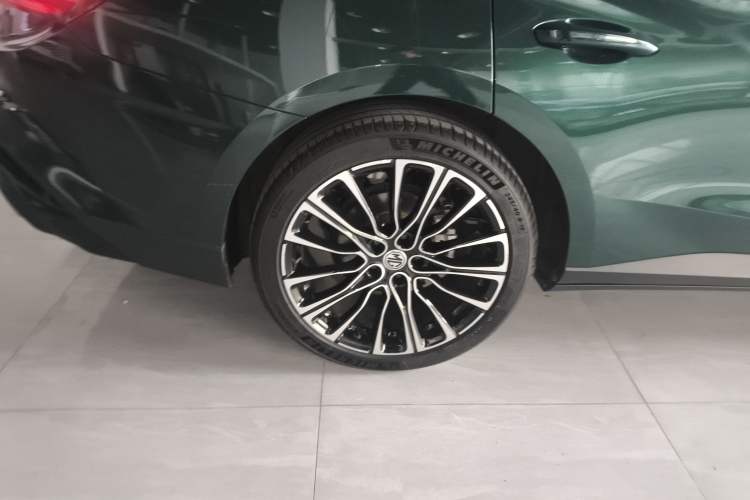 Used MG 7 2023 2.0T Automatic Hunter Luxury Edition Exterior 5