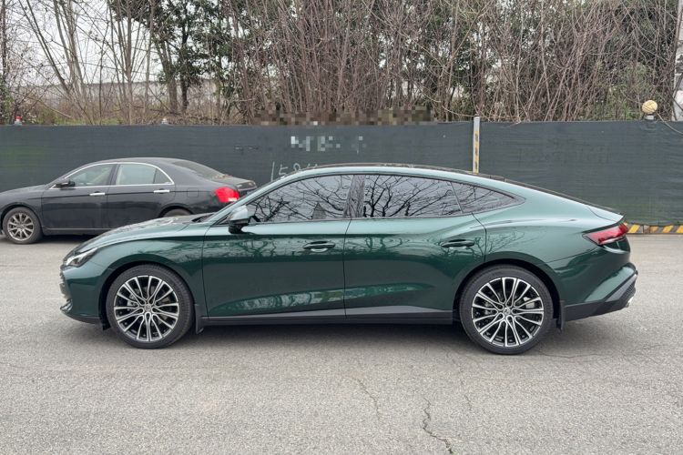 Used MG 7 2023 1.5T DCT Elegant & Graceful Edition Exterior 5
