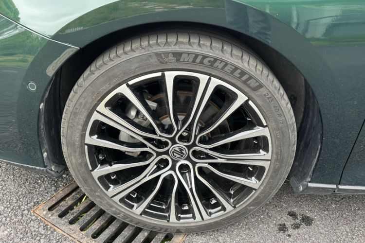 Used MG 7 2023 2.0T Automatic Hunter Luxury Edition Exterior 7
