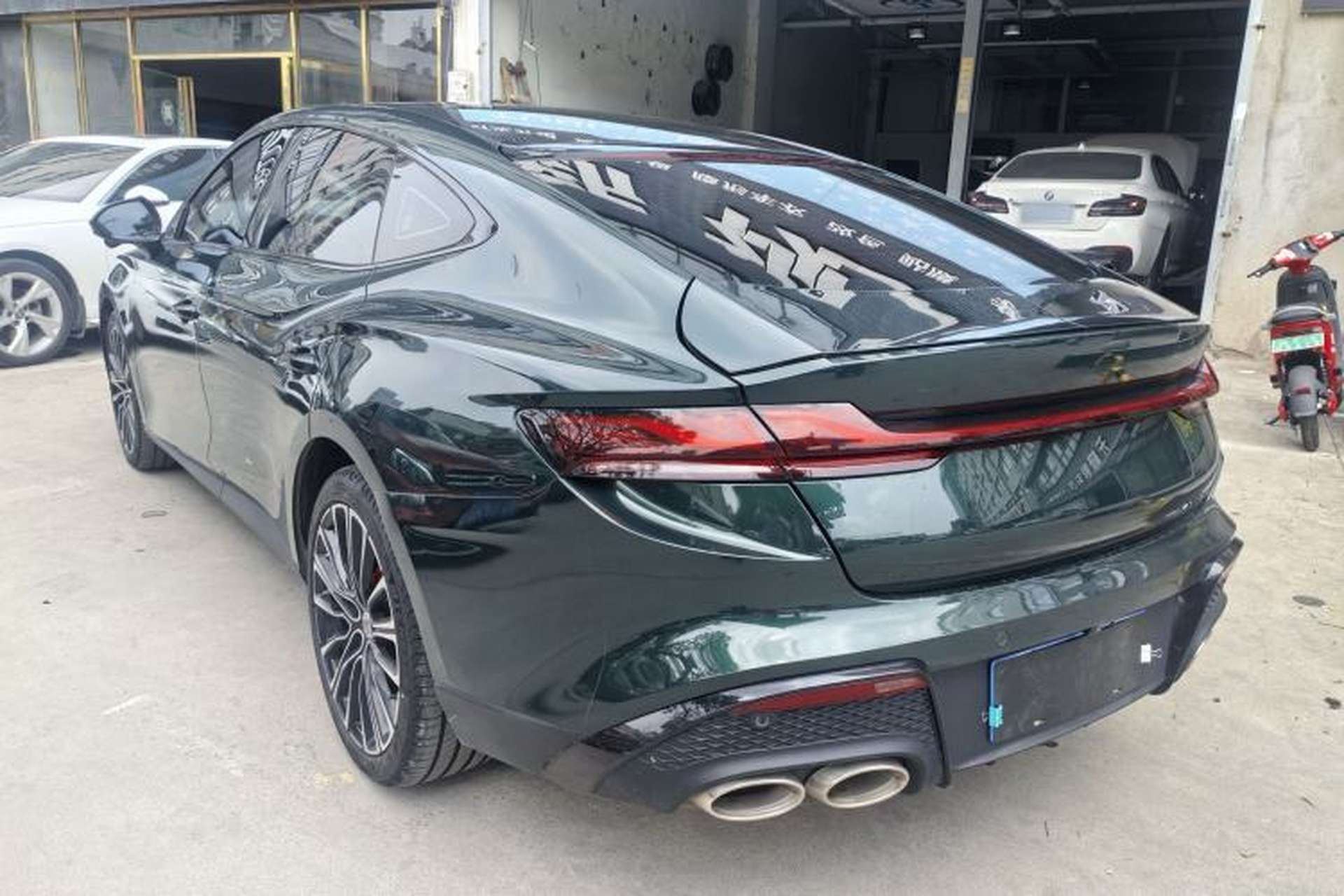 Used MG 7 2023 2.0T Automatic Hunter Luxury Edition Exterior 8