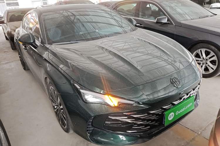Used MG 7 2023 2.0T Automatic Hunter Luxury Edition Front Right 45 Deg