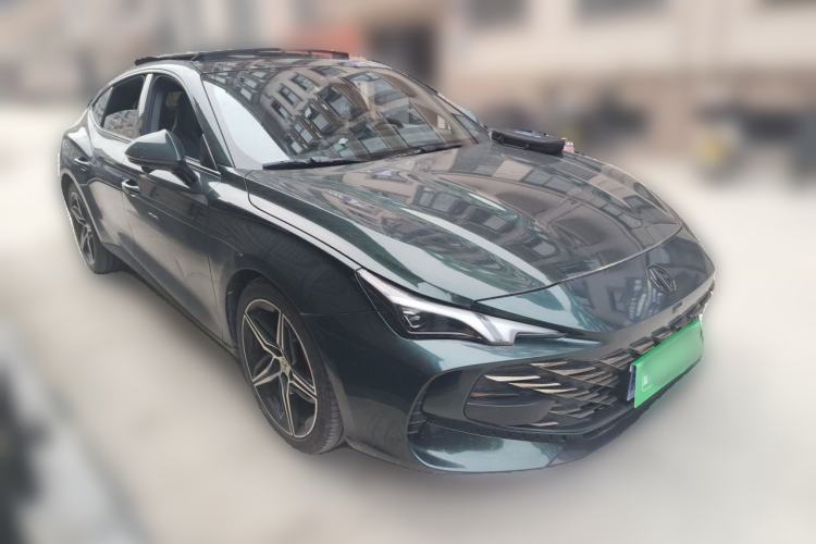 Used MG 7 2023 2.0T Automatic Trophy+ Ignition Glory Edition Front Right 45 Deg