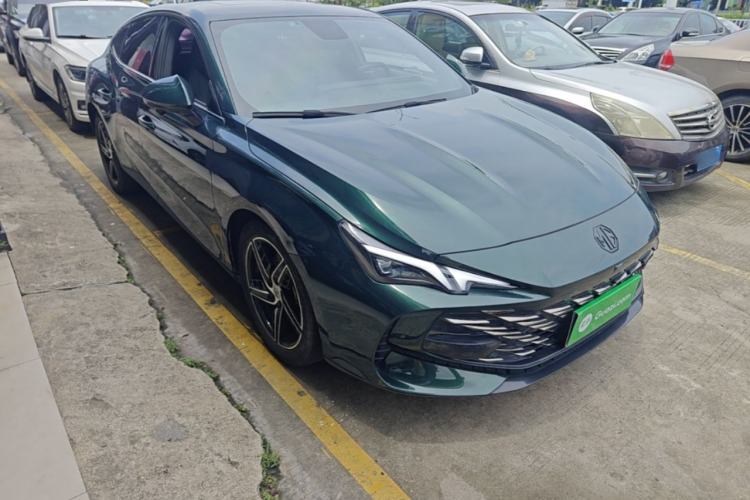 Used MG 7 2023 1.5T DCT Luxurious Supreme Edition Front Right 45 Deg
