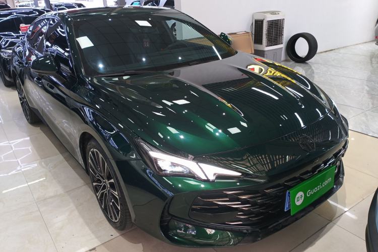 Used MG 7 2023 2.0T Automatic Hunter Luxury Edition Front Right 45 Deg