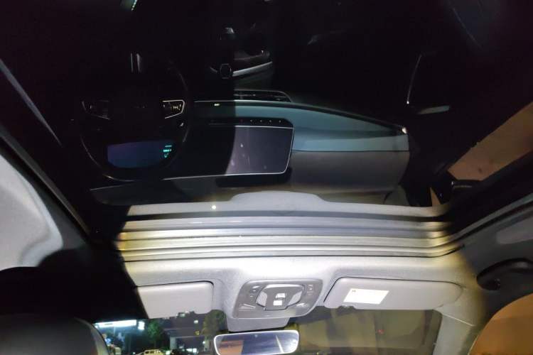 Used MG 7 2023 2.0T Automatic Trophy+ Ignition Glory Edition Headliner