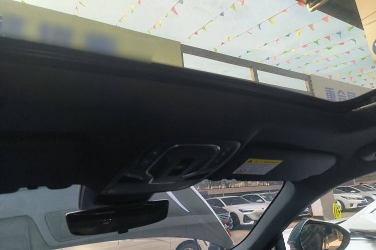 Used MG 7 2023 2.0T Automatic Hunter Luxury Edition Headliner