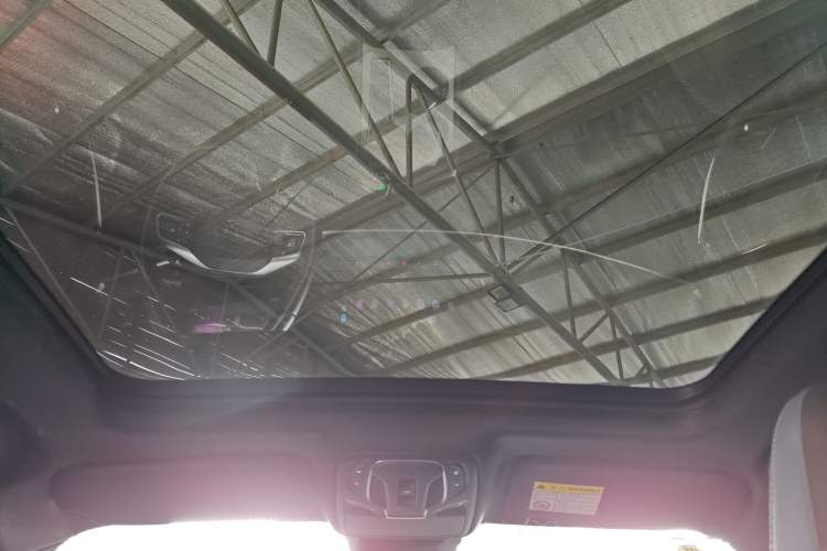 Used MG 7 2023 2.0T Automatic Hunter Luxury Edition Headliner