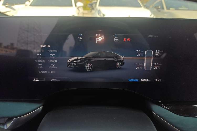 Used MG 7 2023 2.0T Automatic Trophy+ Ignition Glory Edition Instrument Cluster