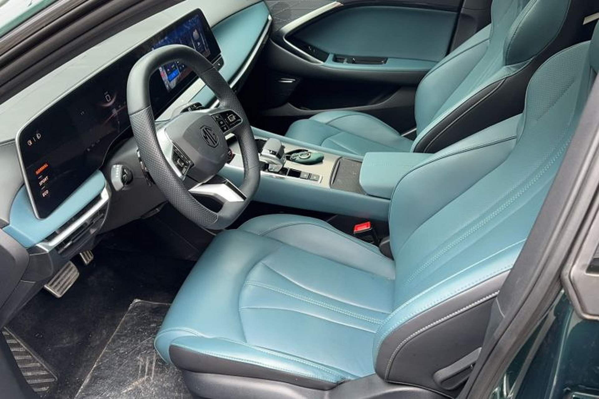 Used MG 7 2023 1.5T DCT Luxurious Supreme Edition Interior 1