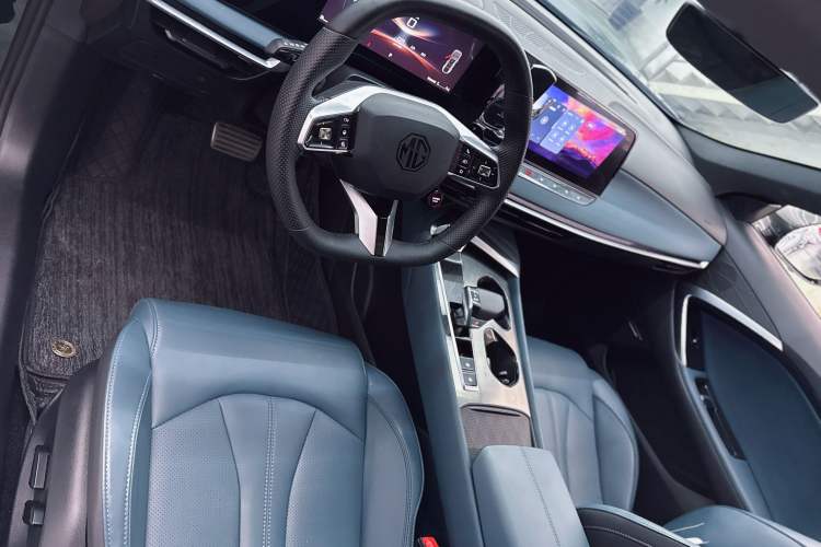 Used MG 7 2023 2.0T Automatic Hunter Luxury Edition Interior 1