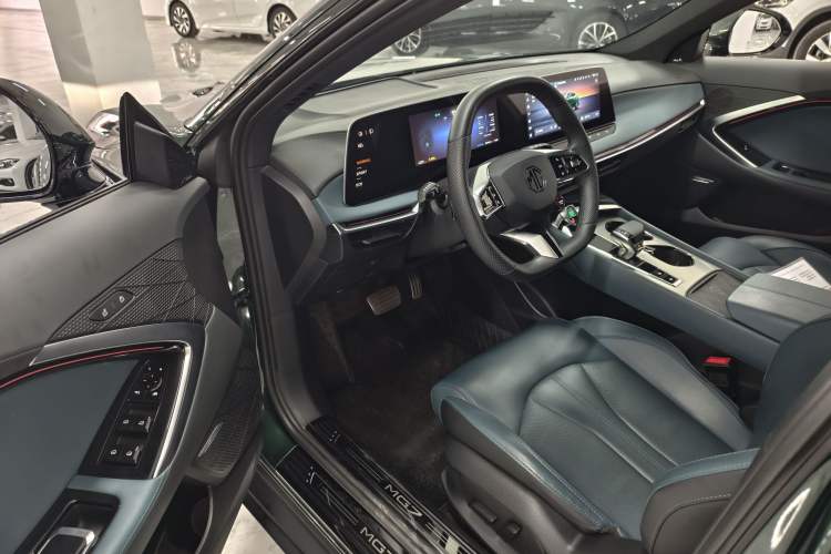 Used MG 7 2023 2.0T Automatic Hunter Luxury Edition Interior 1