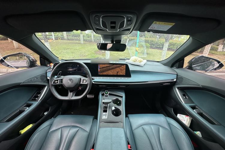 Used MG 7 2023 2.0T Automatic Trophy+ Ignition Glory Edition Interior 2