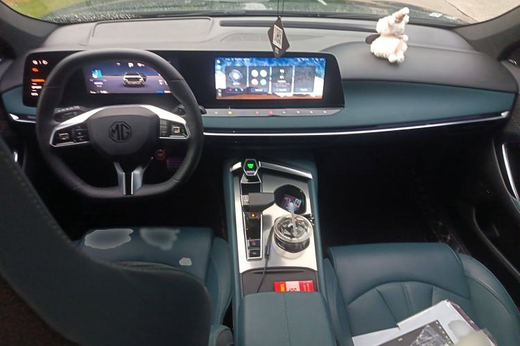 Used MG 7 2023 2.0T Automatic Hunter Luxury Edition Interior 2