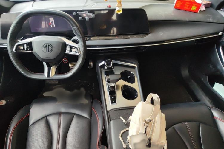 Used MG 7 2023 1.5T DCT Elegant & Graceful Edition Interior 2