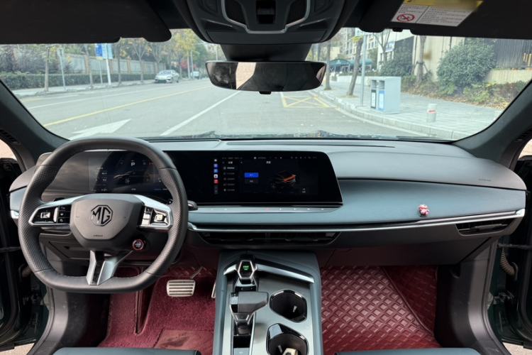 Used MG 7 2023 2.0T Automatic Hunter Luxury Edition Interior 2