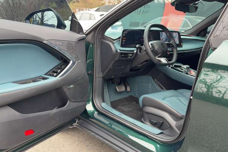 Used MG 7 2023 1.5T DCT Elegant & Graceful Edition Interior 2
