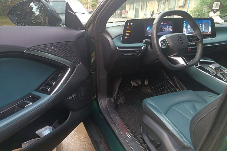 Used MG 7 2023 2.0T Automatic Hunter Luxury Edition Interior 3