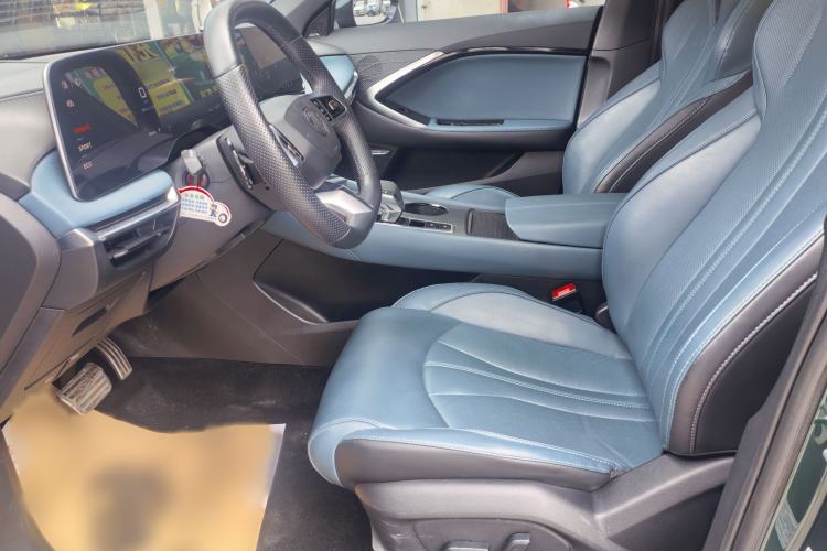 Used MG 7 2023 2.0T Automatic Hunter Luxury Edition Interior 4