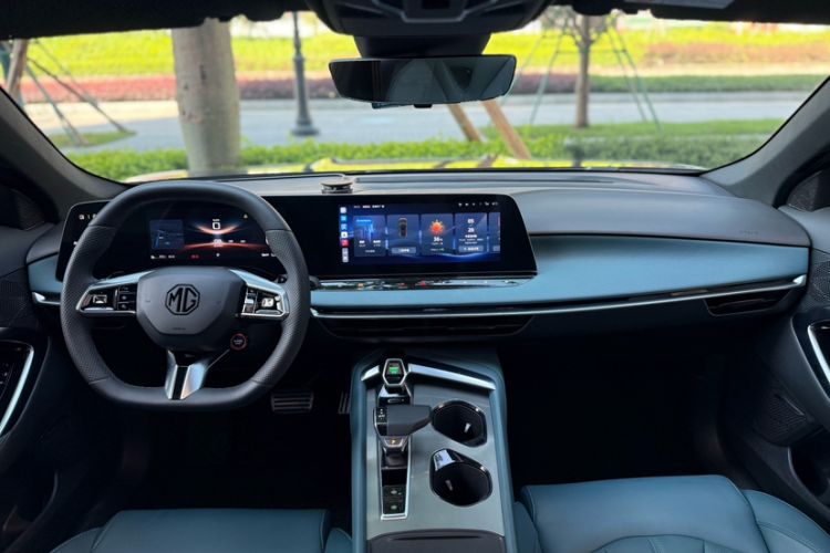 Used MG 7 2023 1.5T DCT Luxurious Supreme Edition Interior 4