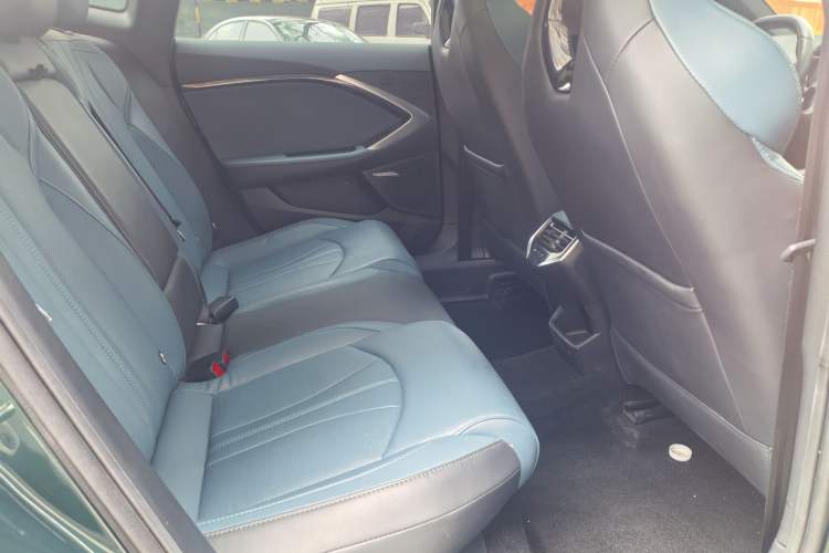 Used MG 7 2023 2.0T Automatic Hunter Luxury Edition Interior 5