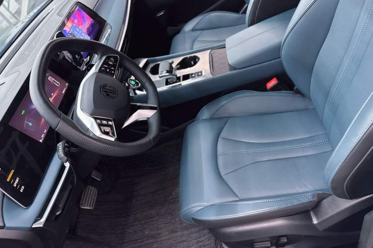 Used MG 7 2023 2.0T Automatic Hunter Luxury Edition Interior 5