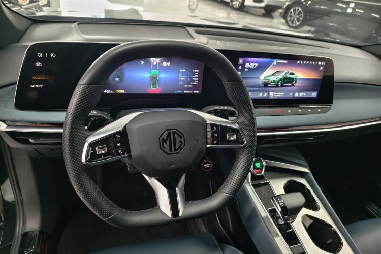 Used MG 7 2023 2.0T Automatic Hunter Luxury Edition Interior 5