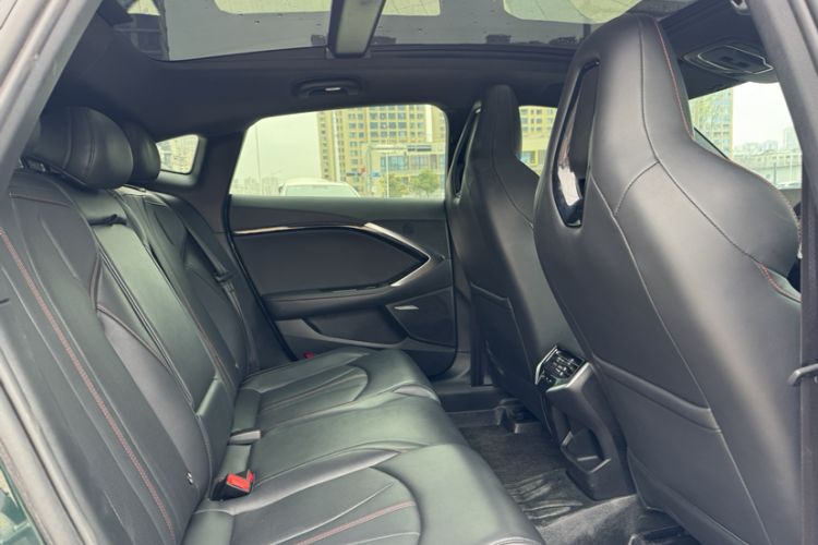 Used MG 7 2023 2.0T Automatic Trophy+ Ignition Glory Edition Interior 6