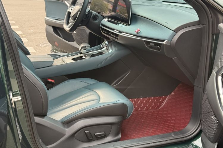 Used MG 7 2023 2.0T Automatic Hunter Luxury Edition Interior 7