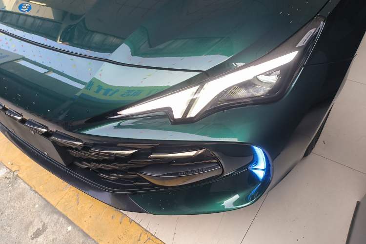 Used MG 7 2023 2.0T Automatic Hunter Luxury Edition Left Front Headlight