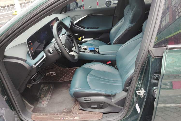 Used MG 7 2023 2.0T Automatic Trophy+ Ignition Glory Edition Left Front Seat
