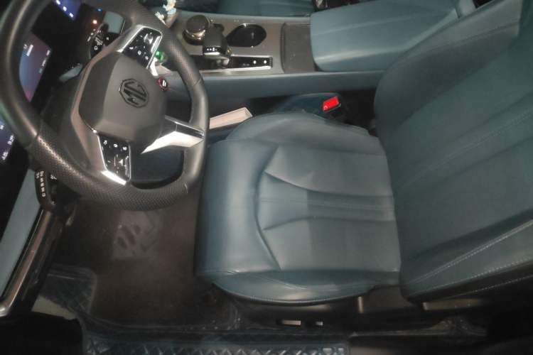 Used MG 7 2023 2.0T Automatic Hunter Luxury Edition Left Front Seat