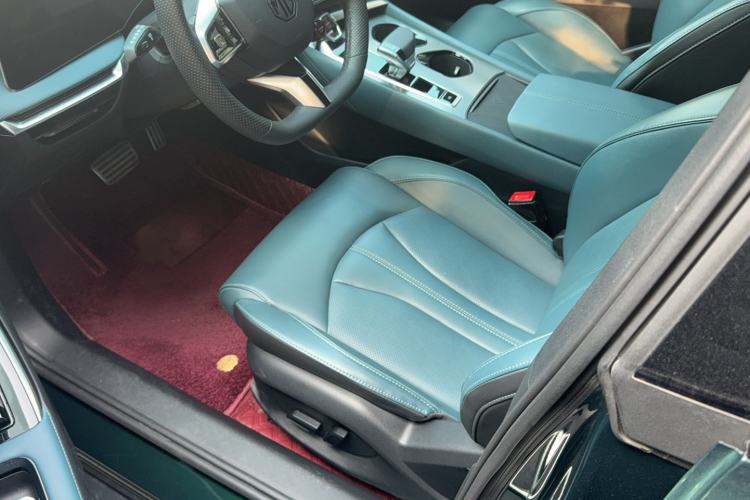 Used MG 7 2023 2.0T Automatic Hunter Luxury Edition Left Front Seat