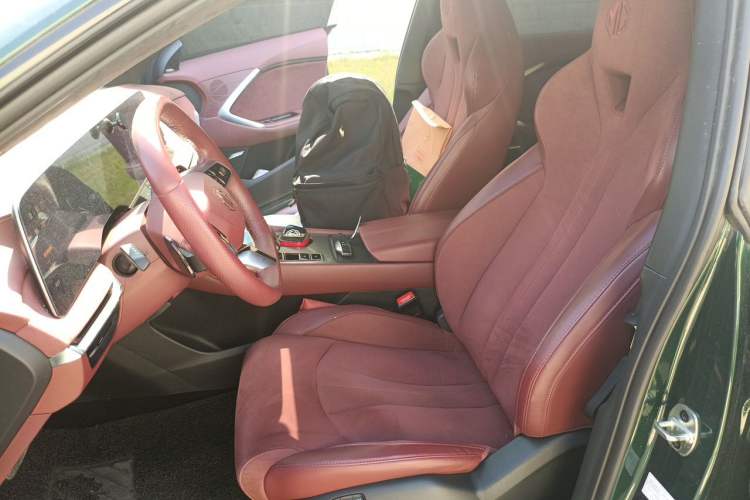 Used MG 7 2023 2.0T Automatic Trophy+ Ignition Glory Edition Left Front Seat