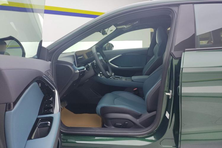 Used MG 7 2023 2.0T Automatic Hunter Luxury Edition Left Front Seat