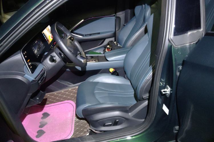 Used MG 7 2023 2.0T Automatic Hunter Luxury Edition Left Front Seat