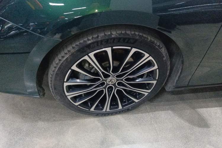 Used MG 7 2023 2.0T Automatic Hunter Luxury Edition Left Front Wheel Hub