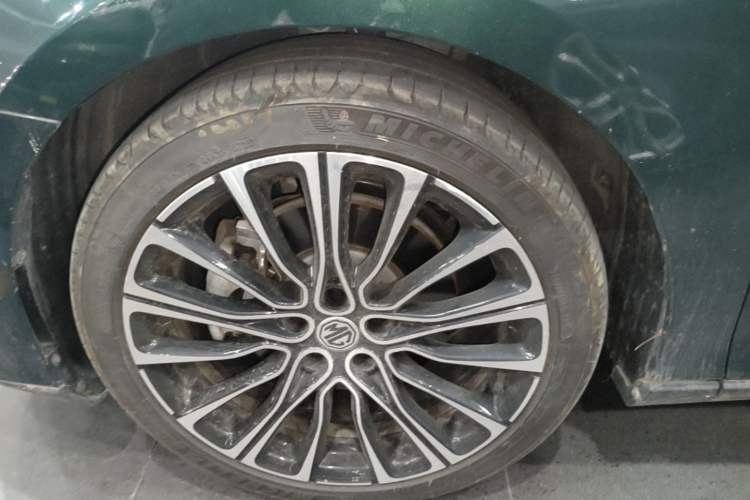 Used MG 7 2023 1.5T DCT Elegant & Graceful Edition Left Front Wheel Hub