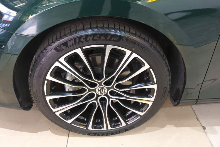 Used MG 7 2023 2.0T Automatic Hunter Luxury Edition Left Front Wheel Hub