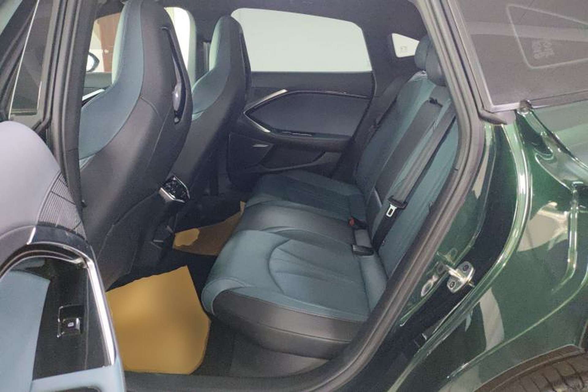 Used MG 7 2023 2.0T Automatic Hunter Luxury Edition Left Rear Seat