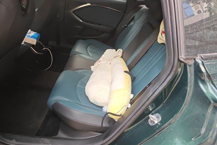 Used MG 7 2023 2.0T Automatic Hunter Luxury Edition Left Rear Seat