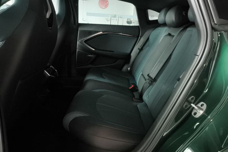 Used MG 7 2023 2.0T Automatic Hunter Luxury Edition Left Rear Seat