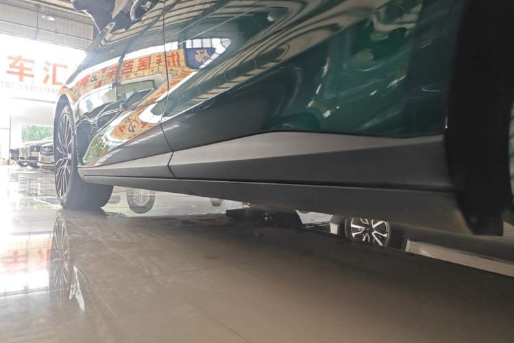 Used MG 7 2023 1.5T DCT Elegant & Graceful Edition Left Side Sill
