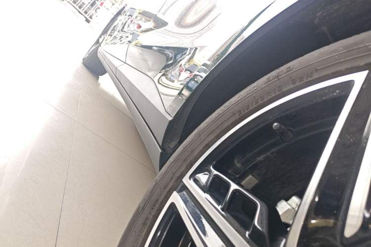 Used MG 7 2023 1.5T DCT Luxurious Supreme Edition Left Side Sill
