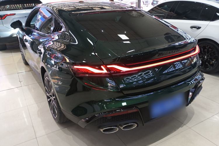 Used MG 7 2023 2.0T Automatic Hunter Luxury Edition Rear Left 45 Deg