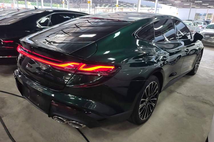Used MG 7 2023 2.0T Automatic Hunter Luxury Edition Rear Right 45 Deg