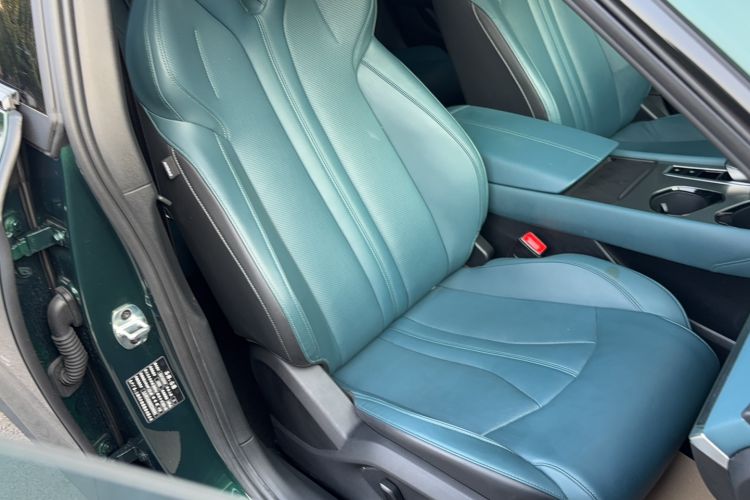 Used MG 7 2023 1.5T DCT Elegant & Graceful Edition Right Front Seat
