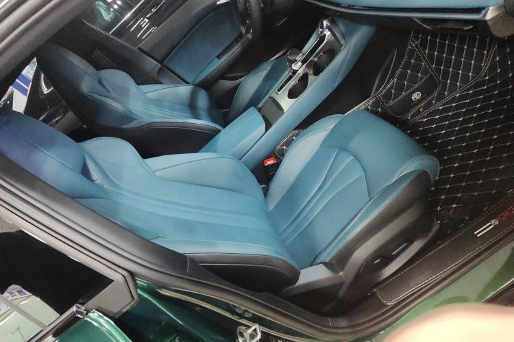 Used MG 7 2023 2.0T Automatic Hunter Luxury Edition Right Front Seat