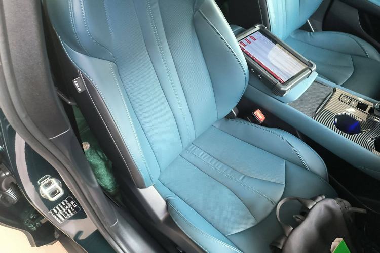 Used MG 7 2023 2.0T Automatic Hunter Luxury Edition Right Front Seat